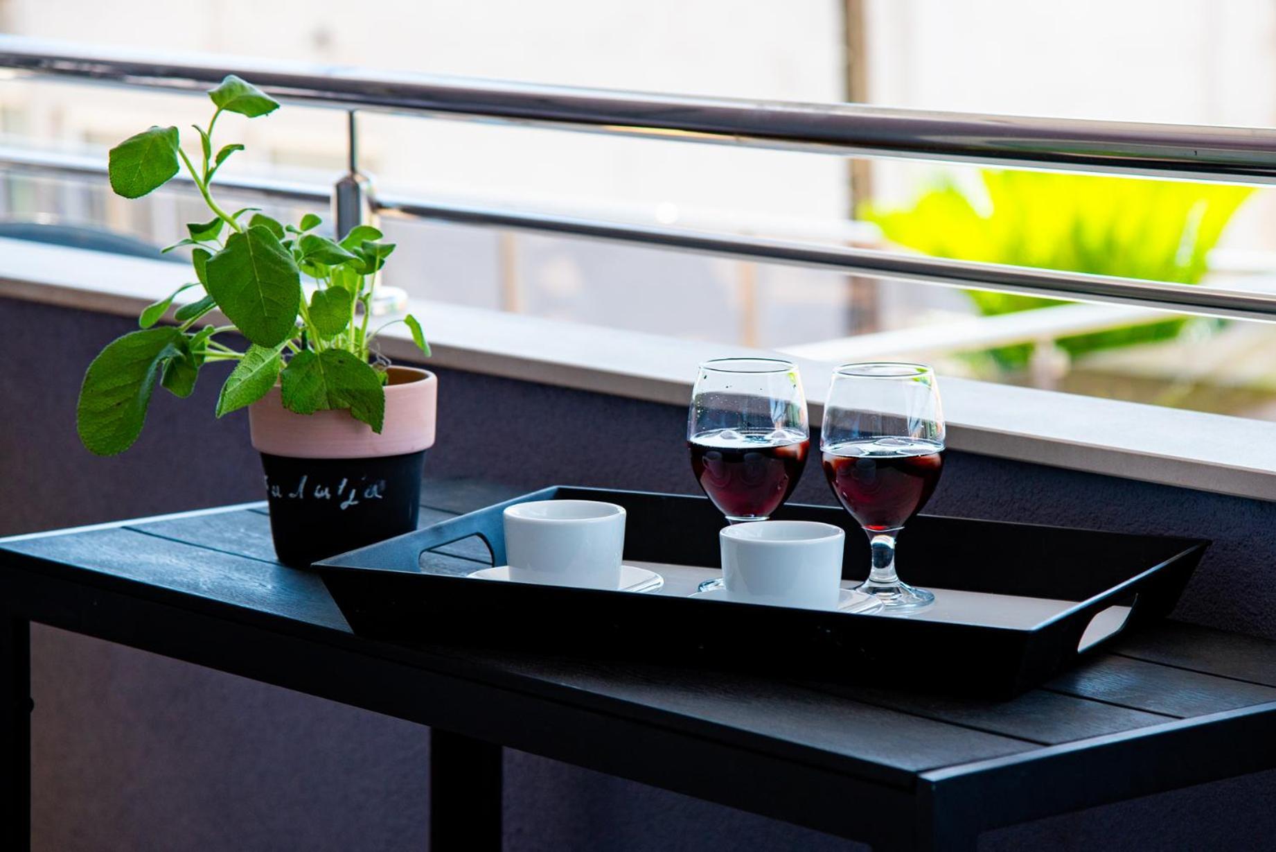 Pool Me Up! Apartment Sibenik Luaran gambar