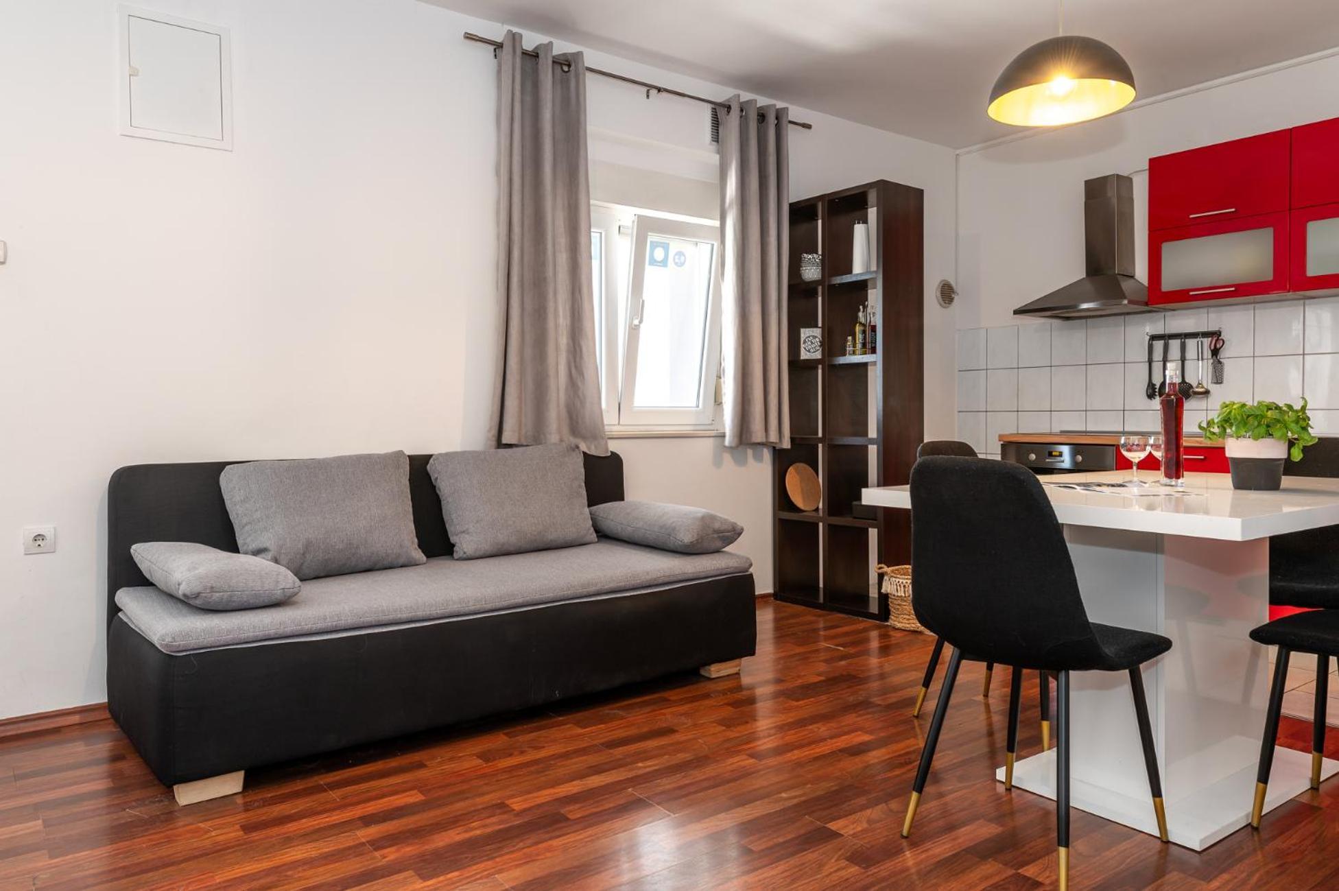 Pool Me Up! Apartment Sibenik Luaran gambar