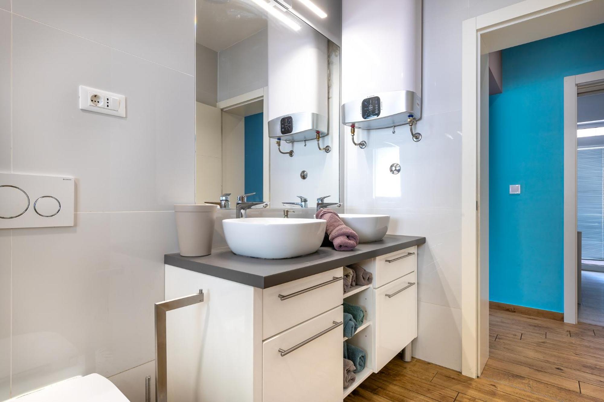 Pool Me Up! Apartment Sibenik Luaran gambar